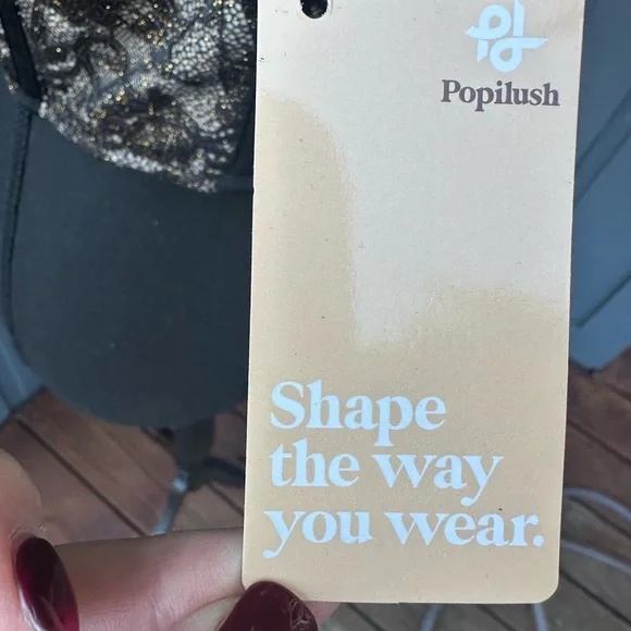 Popilush Black and Gold Lace Bralette - NEW - Picture 6 of 8